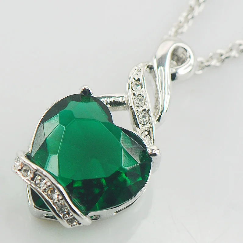 Simulated Emerald 925 Sterling Silver Fashion Jewelry Pendant TE491in