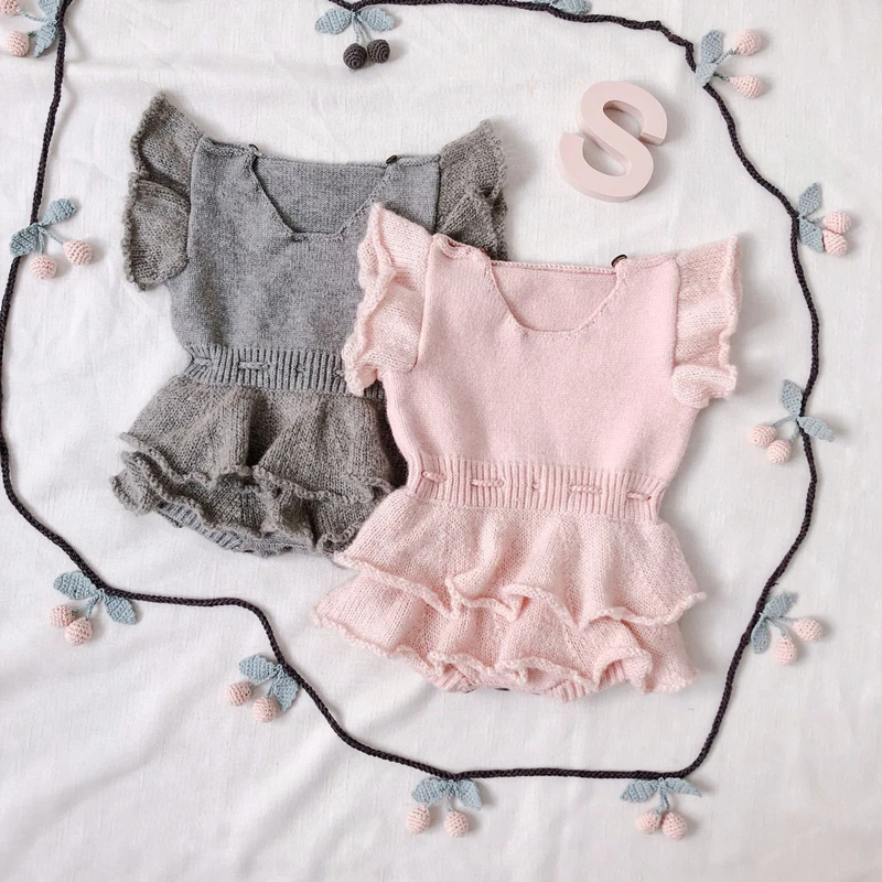 

2018 New Stylish Girls Knitted Hollow Rompers Flying Sleeve Autumn Winter Kids Girls Jumpsuits wholesale baby knitted rompers