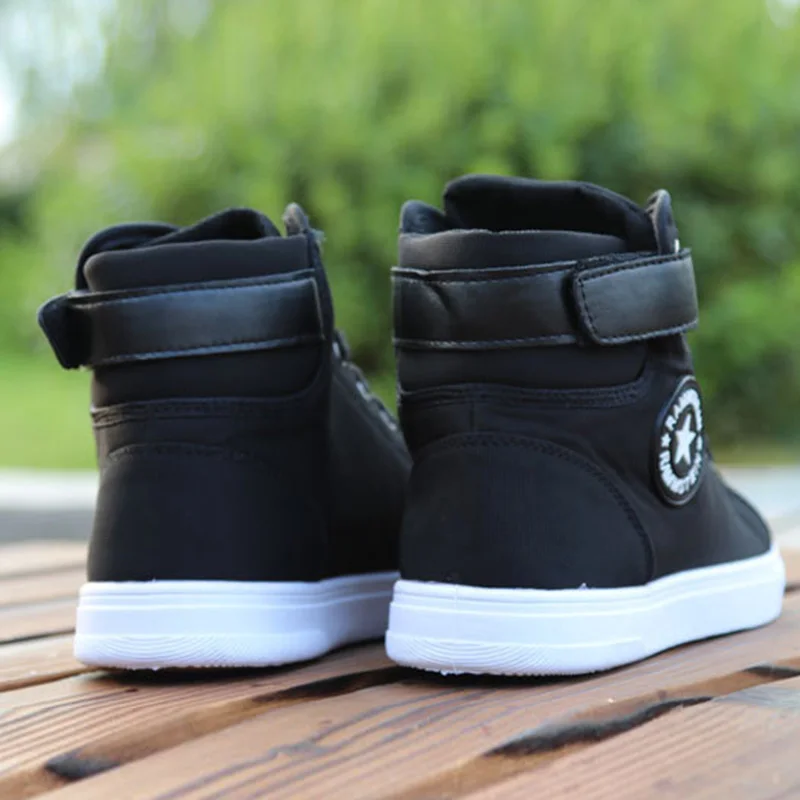 Cena Męskie buty z najwyższej półki męskie 2020 nowy wiosenny i jesienny top moda trampki sznurowane wysokie Style jednolite kolory mężczyzna czarne buty KA853