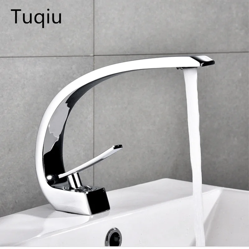 

Free Shipping Chrome basin faucet fashion hot and cold Sink faucet wash basin mixer sink faucet mixer tap luxury bathroom faucet