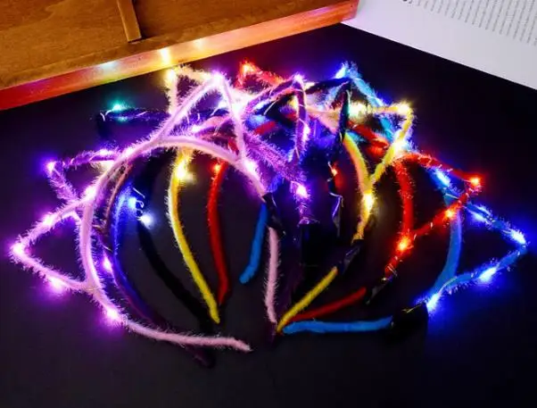 Повязка на голову со светодиодсветильник кой в виде кошачьих ушей светящиеся