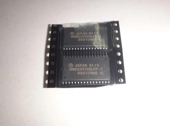 

15pcs/lot HM628512 HM628512BLFP HM628512BLFP-7 SOP32
