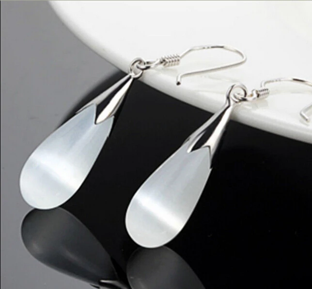 

Free shipping NEW 925 STERLING SILVER MOONLIGHT WHITE OPAL WATER DROP DANGLE EARRING