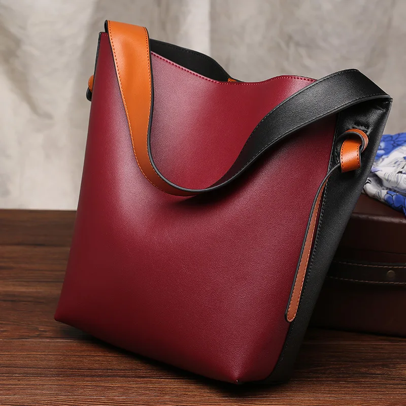 Mode Vrouw Reizen Winkelen Grote Capaciteit Buckket Tas Zachte Lederen Magnetische Gesp Schoudertas Effen Kleur Handtas Mode Vrouw Reizen Winkelen Grote Capaciteit Buckket Tas Zachte Lederen Magnetische Gesp Schoudertas Effen Kleur Handtas