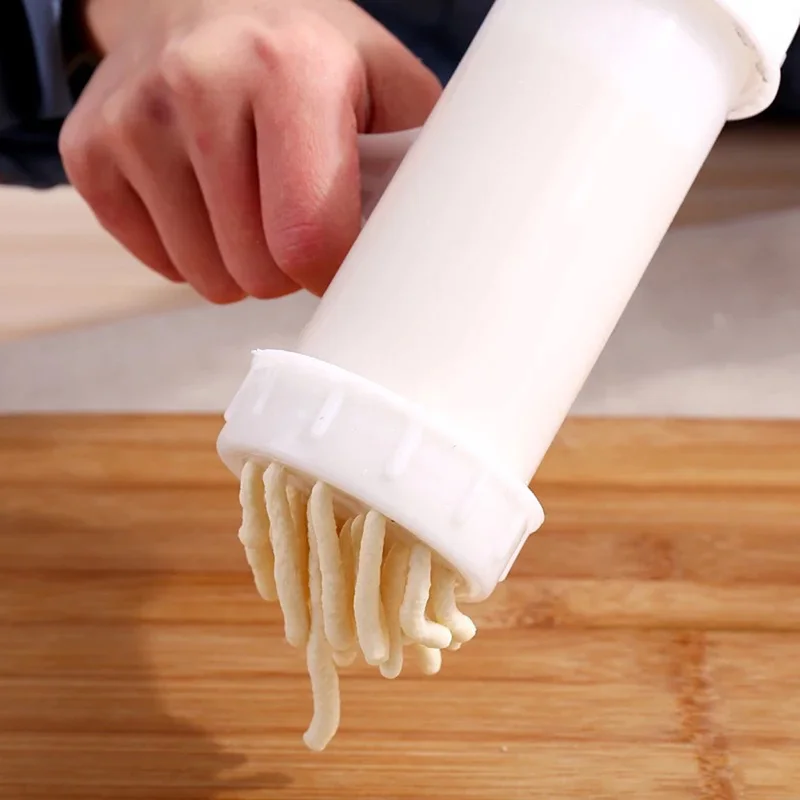 

New Arrival Noodle Maker Plastic for Home Use Noodle Pressing Machine Shaped and Hand Operated Pasta Maker with 5 Pressing Molds
