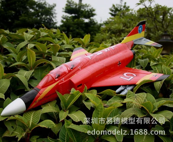 F4