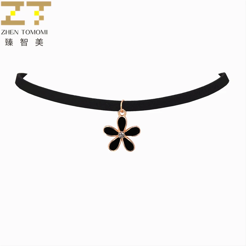 

Hot New Fashion Bijoux Velvet Leather Black Flower Crystal Pendants Maxi Statement Chokers Necklace For Women 2019 Jewelry