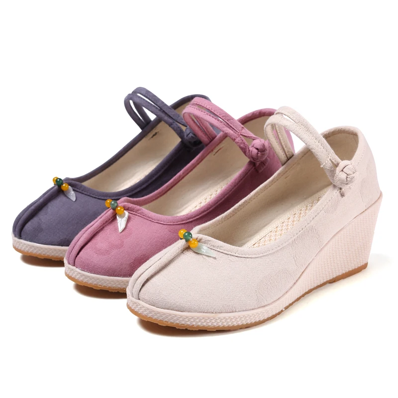 

Chinese Wind Slope With Old Beijing Cloth Shoes Hanfu With National Wind Women's Shoes Retro Embroidered Shoes High Heel