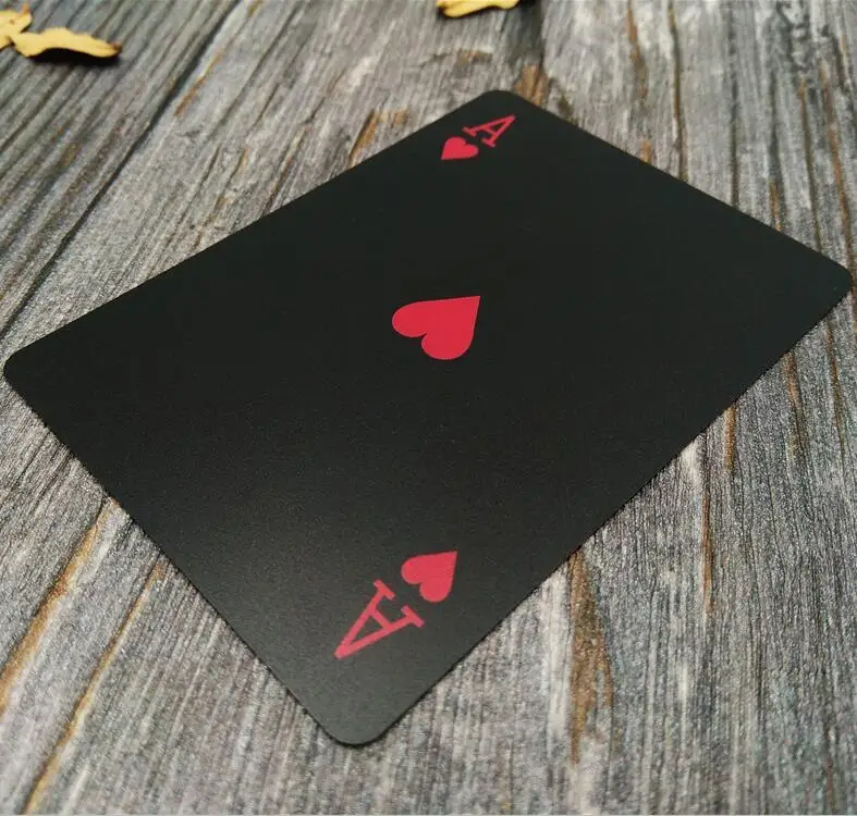 2019 Red black Waterproof Durable PVC Plastic Playing Cards with retro back stripe Novelty Texas poker game Poker Cards 2019 Red black Waterproof Durable PVC Plastic Playing Cards with retro back stripe Novelty Texas poker game Poker Cards