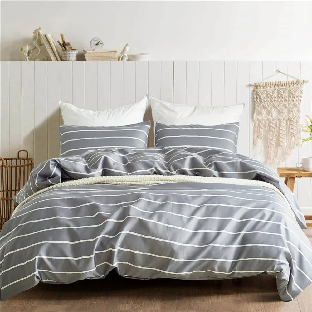 

Brief Style King Size Stripe Bedding Set Bedclothes Fashion Geometric Sanding Pillowcase Duvet Cover Sets Bedroom Home Textiles