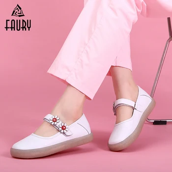 

White Women Hospital Single Shoes Doctors Nurses Buckle Strap Breathable Work Shoes Soft Non-slip Flat Zapatos for Mujer