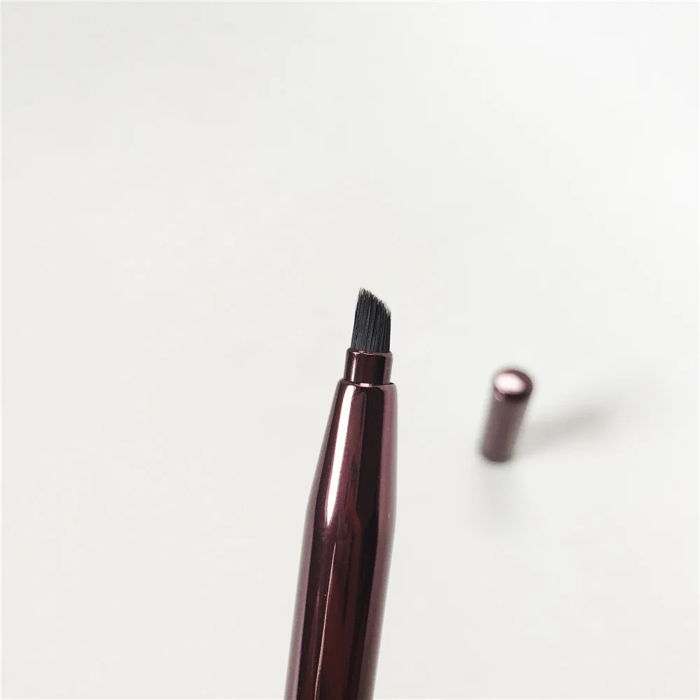 Kevyn Aucoin Smudger Eyeliner Brush _ 2