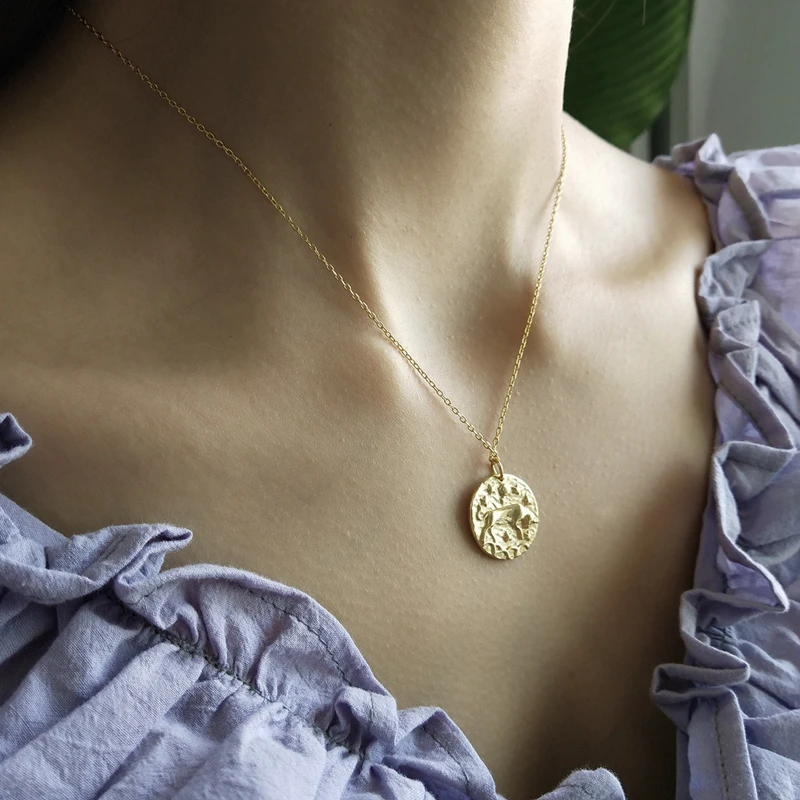 

LouLeur 925 sterling silver dream Emboss Taurus pendant necklace round creative elegant necklace for women festival jewelry