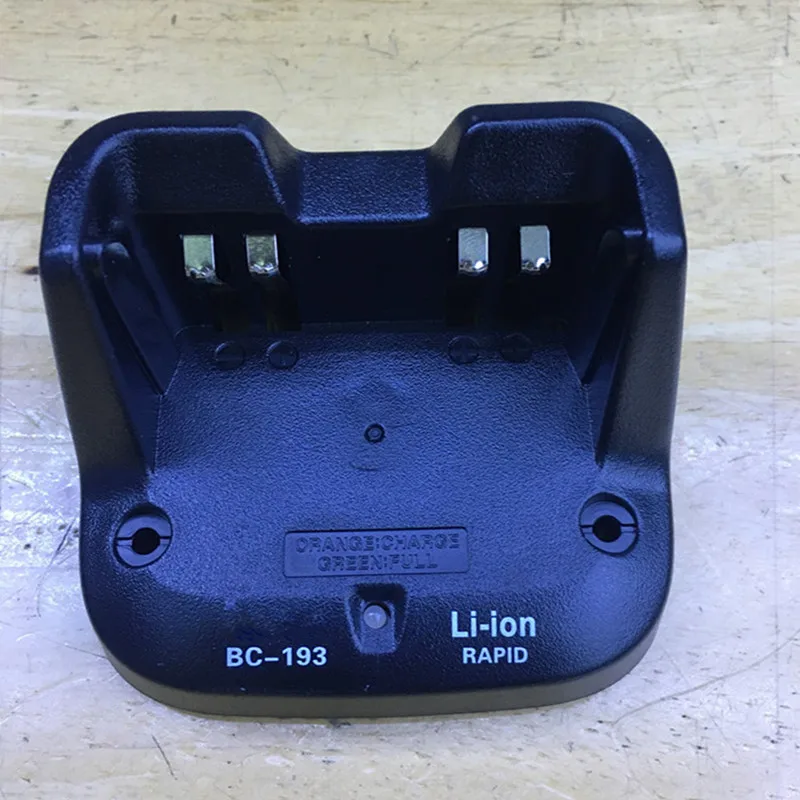 

5X Only base top desk charger BC-193 for ICOM IC-F3003 F3002 F4001 F3101 V80 V8E etc walkie talkie for BP265 Li-ion battery