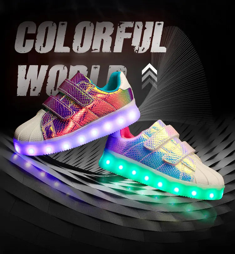 Meninos e Meninas Esportivos de Lazer Luz até 11 Outono Crianças Sapatos Led Iluminado Tênis Unisex Luminosa Cores 7ipupas 2020 3 High Quality Mamãe e Bebê