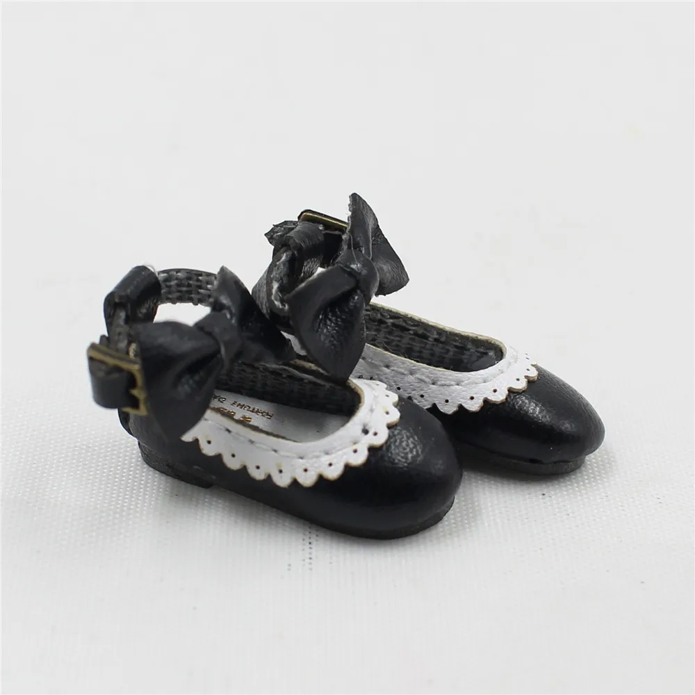 Neo Blythe Bróga Dearthóir Doll le Bow | This Is Blythe Siopa Oifigiúil, image size:1000x1000