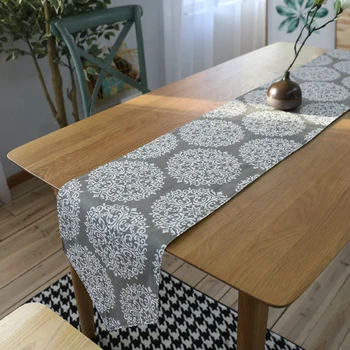 

Lychee Gray Disc Pattern Table Runner Pure Color Table Runner Home Wedding Birthday Party Outdoor Table Runner