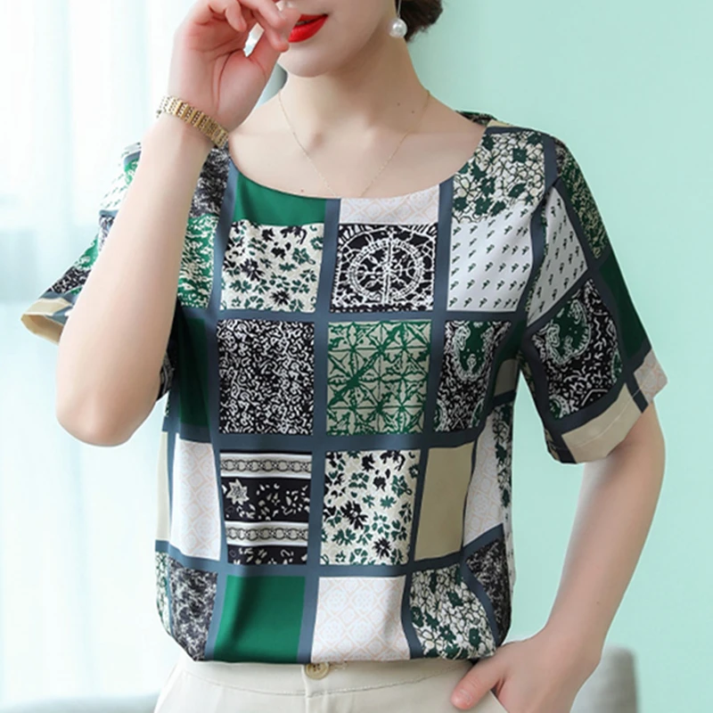 

Korean Fashion Silk Women Blouse Womens Tops and Blouses Loose Satin Ladies Tops Plus Size XXXL/4XL Blusas Femininas Elegante