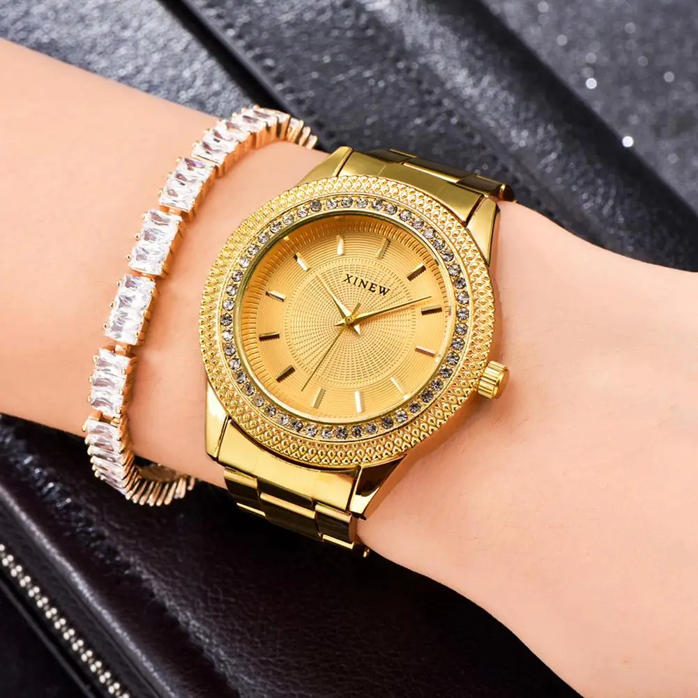 

Fashion Cubic Zirconia Round Dial Alloy Linked New Strap Analog Quartz Wrist Watch