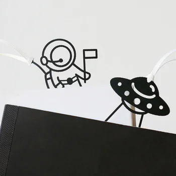 

1 Pcs Hot Creative Cute Star Astronaut UFO Bookmark Paper Clip School Office Supply Gift Stationery Bookmark