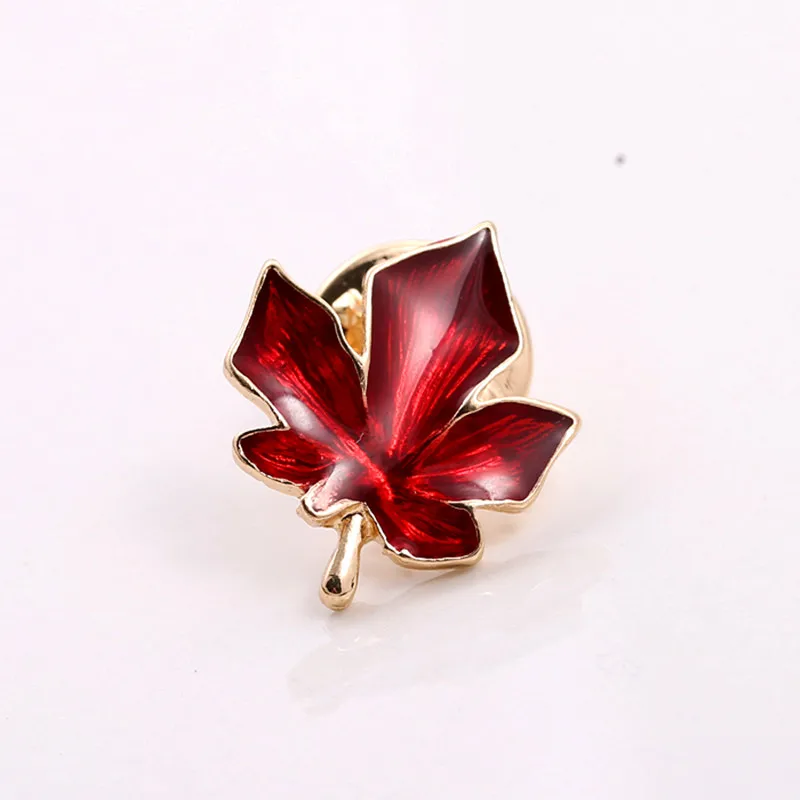 

Act the role ofing is tasted hot fashion beautiful lady new red maple leaf brooch brooch presents