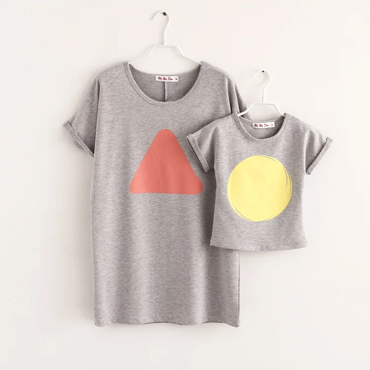 

New summer Brand Family Matching Outfits boys girls short sleeve T shirts parent-child clothes parent - child attire gray color