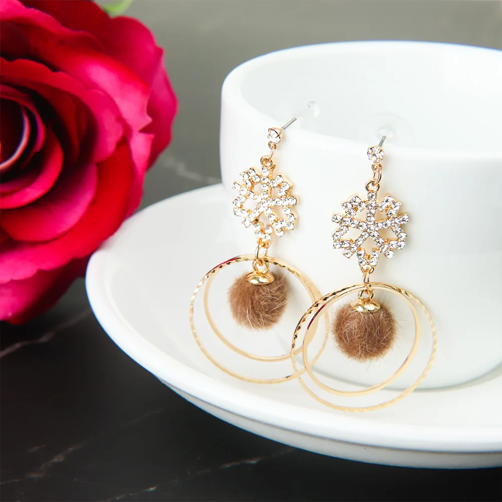 Cute Austrian Crystal Snowflake Earrings Fluffy Pompom Ball Circle Drop