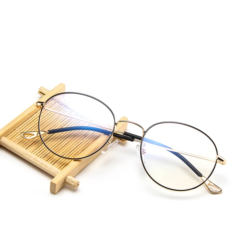 

New fashion metal flat mirror trend round frame wild glasses frame personality temple design glasses frames for men and women.