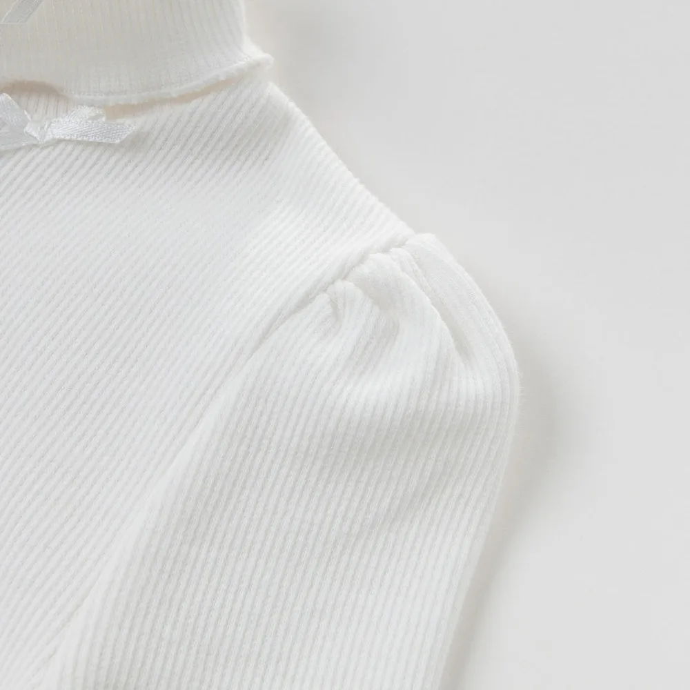DB3643 dave bella/Новая Осенняя белая эксклюзивная футболка для маленьких девочек Одежда для младенцев Милая футболка для девочек детские футболки, топы для девочек