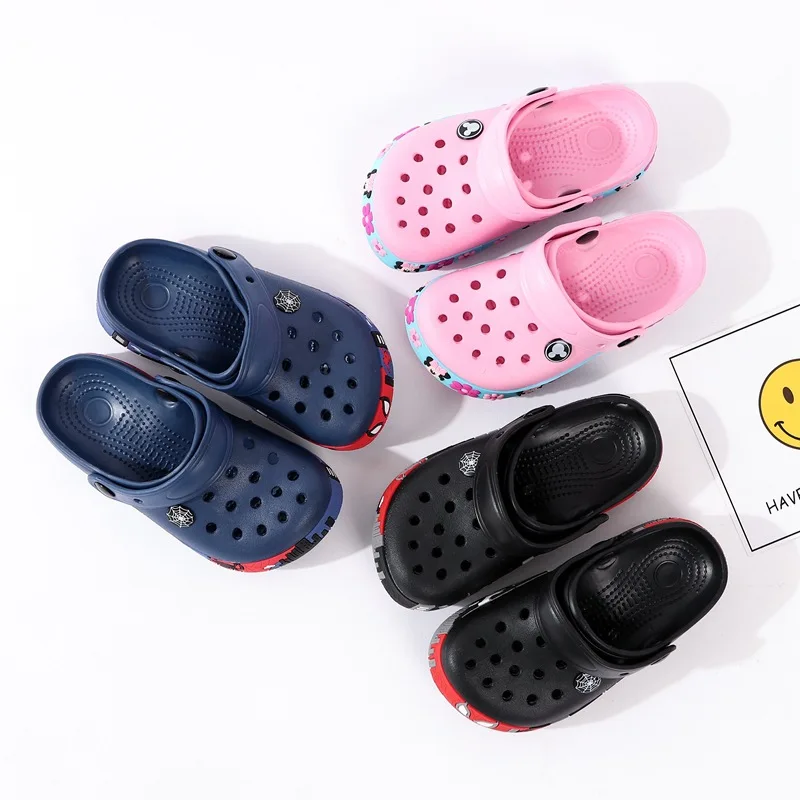 

New Children's cartoon Sandals Slippers Spring and Summer Baby 1-3-8 Years Old Baby Soft Bottom Hole Shoes Slip Cute for child