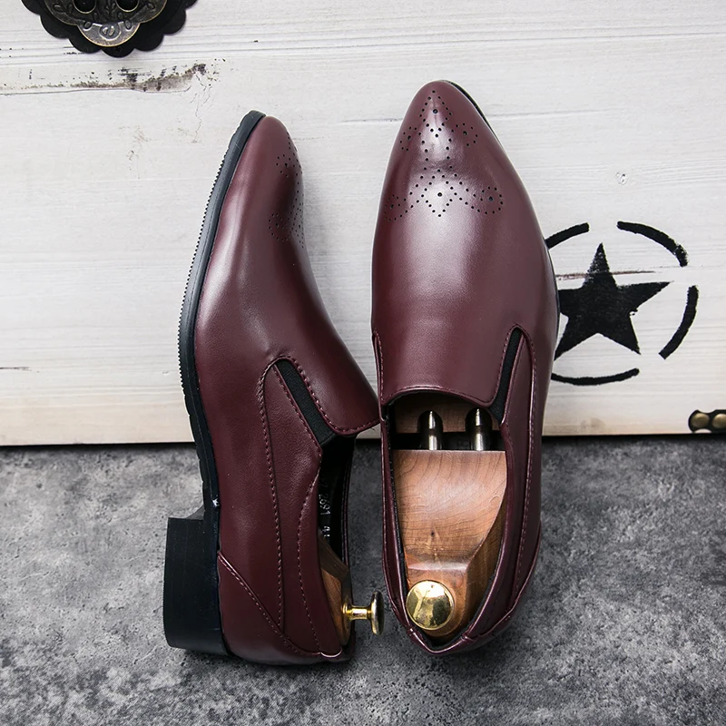 retro slip on leather shoes men luxury brand eurpean dress male footwear wedding elegant classic pointed oxford shoes for men (7)