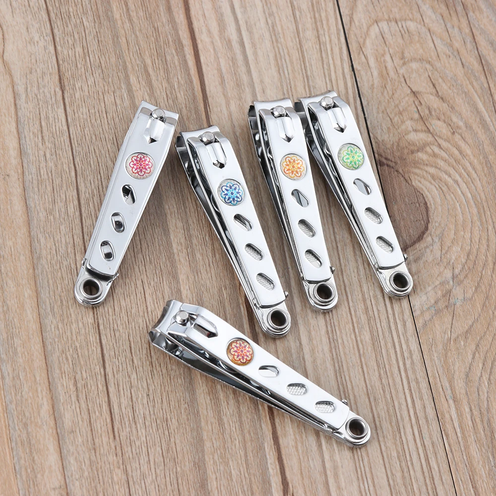 

Random 1PC Stainless Steel 360 Degree Rotary Cuticle Nail Clipper Fingernail Toenail Cutter Trimmer Toe Finger Health Care Tools