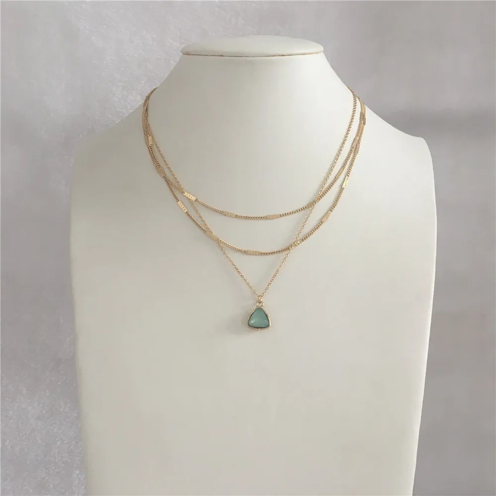 

CASUAL GOLD COLOR MINT STONE PENDANT THREE LAYERED NECKLACE FOR WOMAN GIRL