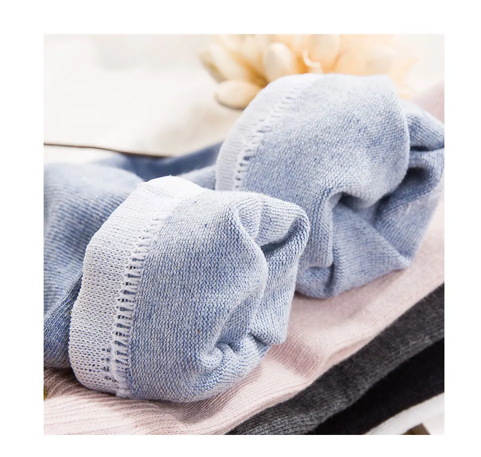 Cute Gold Silk Embroidery Heart-Shaped Love Cotton Korean Version Of Harajuku Fashion Peach Color Socks Female Beauty Girl Funny (11)