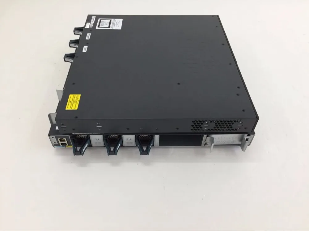 Герметичный WS-C3650-48TQ-S Штабелируемый слой доступа гигабитный SFP переключатель с 4x10G utlink