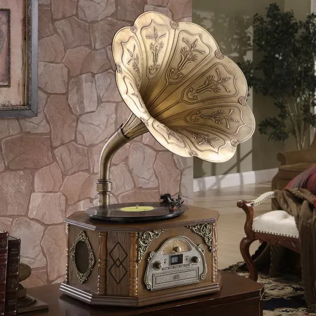 Old Fashioned Cd Record Player Old Fashioned Cd Record Player