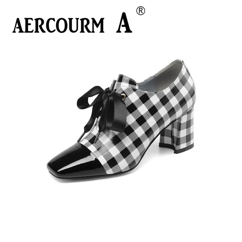 Aercourm A г. Для женщин шелк первого Слои кожаные туфли-лодочки из телячьей кожи обувь дамы решетки весенние туфли Туфли на квадратном каблуке Новые фирменные туфли