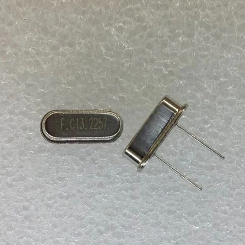 20 шт./лот 13,226 МГц 13,226 м 13,226 HC-49S DIP-2