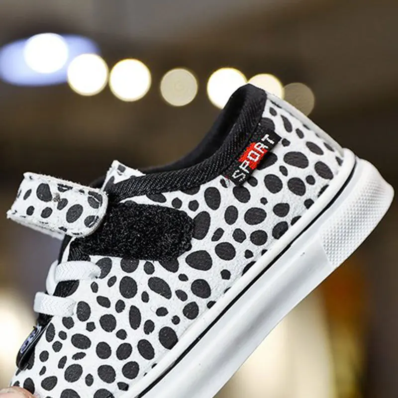 Spring New Kids Shoes Sneakers For Boys Flat Girls Leopard Casual Shoes Children Sports Baby Shoes Fashion Comfortable Leather