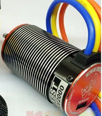 

SKYRC TORO X8ST 4-pole sensored Brushless Motor for 1/8 Truggy 2000KV 1350 KV motore off road