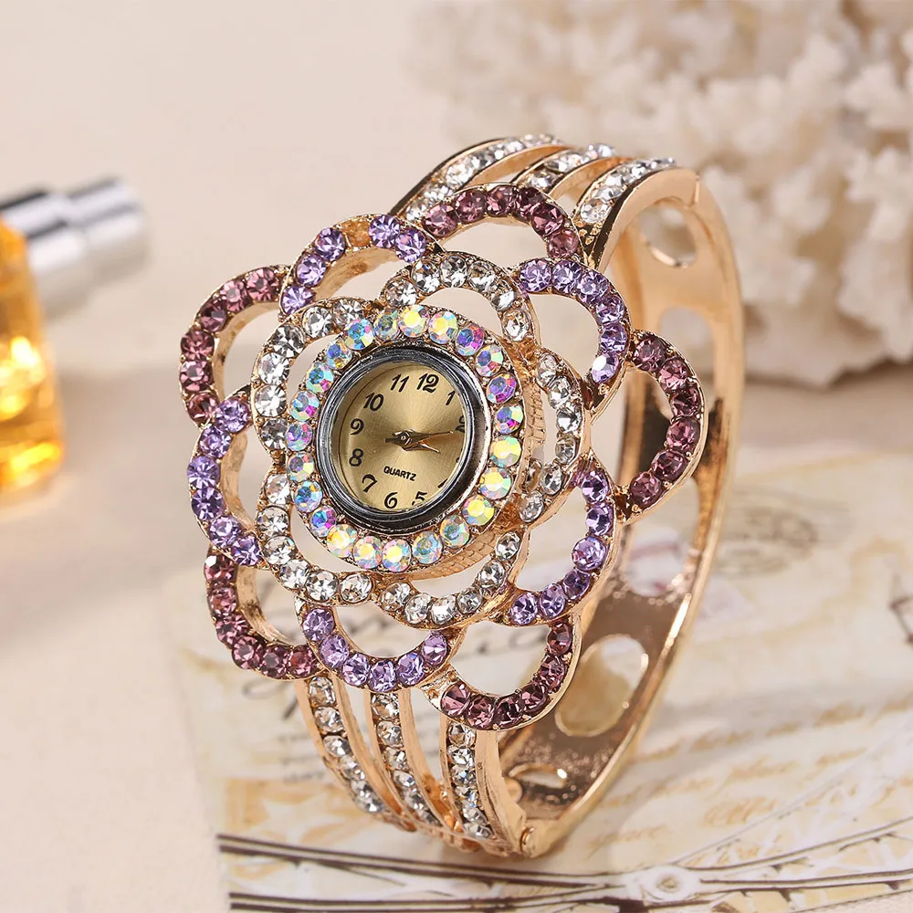 

Susenstone 2018 Dress Beautiful Womens Watch Flower Hollow Out Bangle Crystal Clock Quartz Bracelet Clock Relogio Feminino Y25