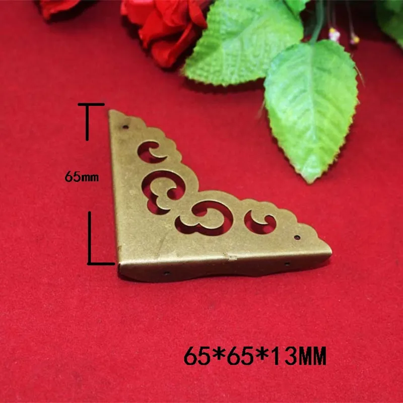 

Vintage Brass Wooden Box Coner Protector,Chinese Cover,Triangle Corners Hollow Pattern,Furniture Hardware,Bronze Tone,65mm,4Pcs