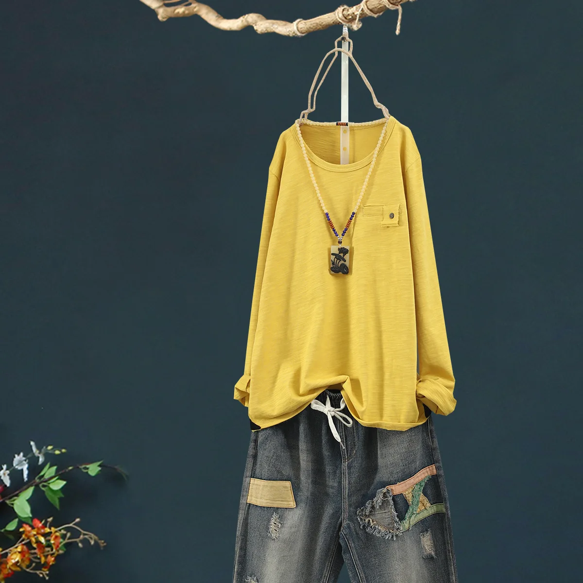 

2018 New Arrival Spring Autumn Lady T-shirt Simple Casual Soft Cotton Women Bottoming Shirt With Fake Pocket Button Female Tee