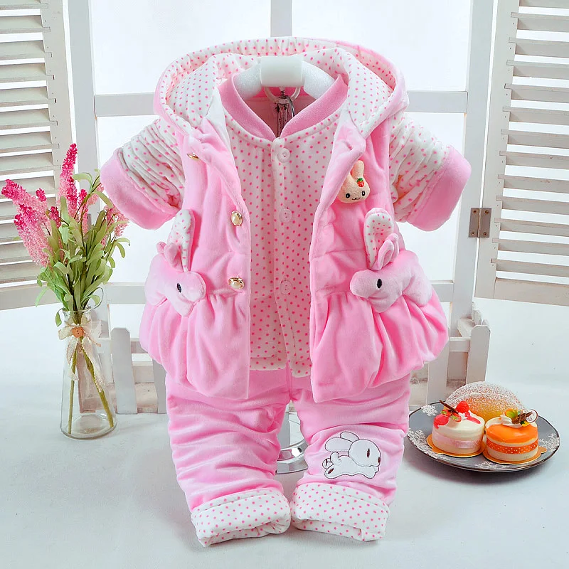 Осень и Зимняя одежда для маленькой девочки, комплект с надписью «розовый», кролик Стиль сапоги на меху из хлопка стеганая плотная одежда теплая От 0 до 2 лет, комплект одежды для новорожденных из 3 шт./компл