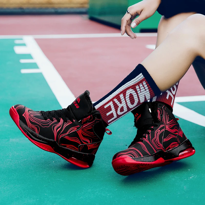 Couples Basketball Shoes Black High Top Sneakers for Men Winter with Fur Training Shoes Woman Cushioning Anti-slip Shoes Gym Couples Basketball Shoes Black High Top Sneakers for Men Winter with Fur Training Shoes Woman Cushioning Anti-slip Shoes Gym