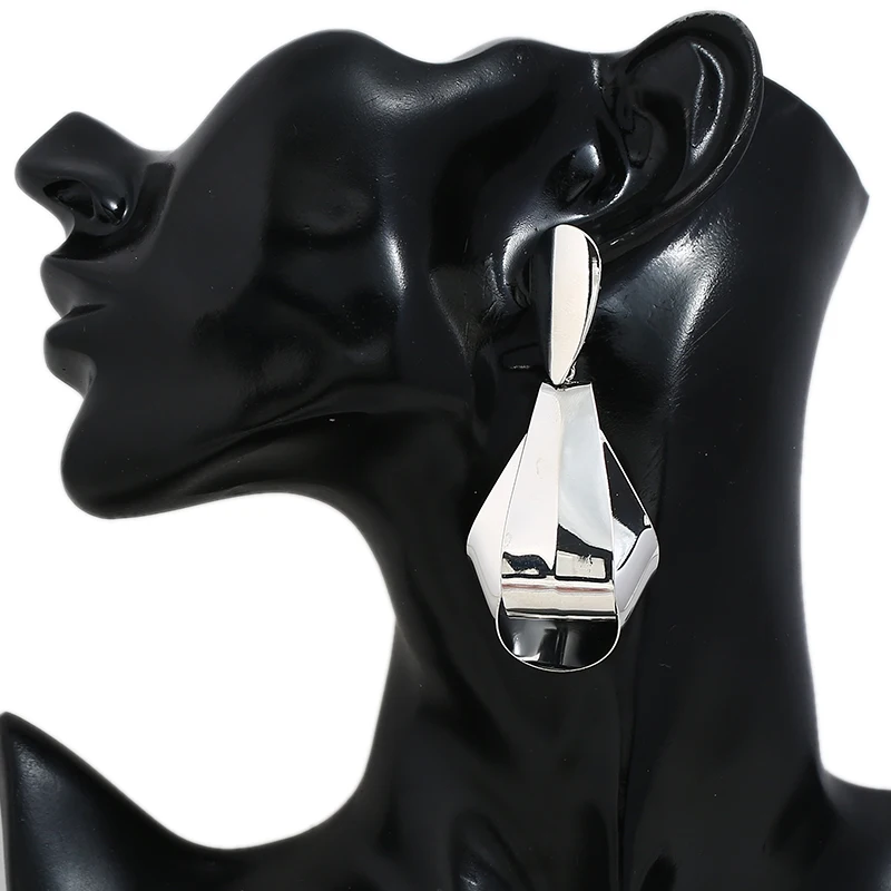 

LZHLQ Danglel Earrings