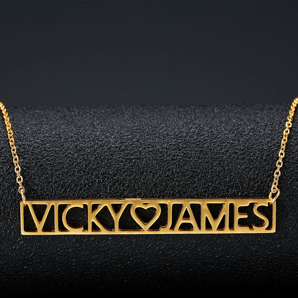 

Personalized Couple Names Charm Necklaces Custom Roman Numeral Date Any Letters Hollow Bar Necklace Women Jewelry