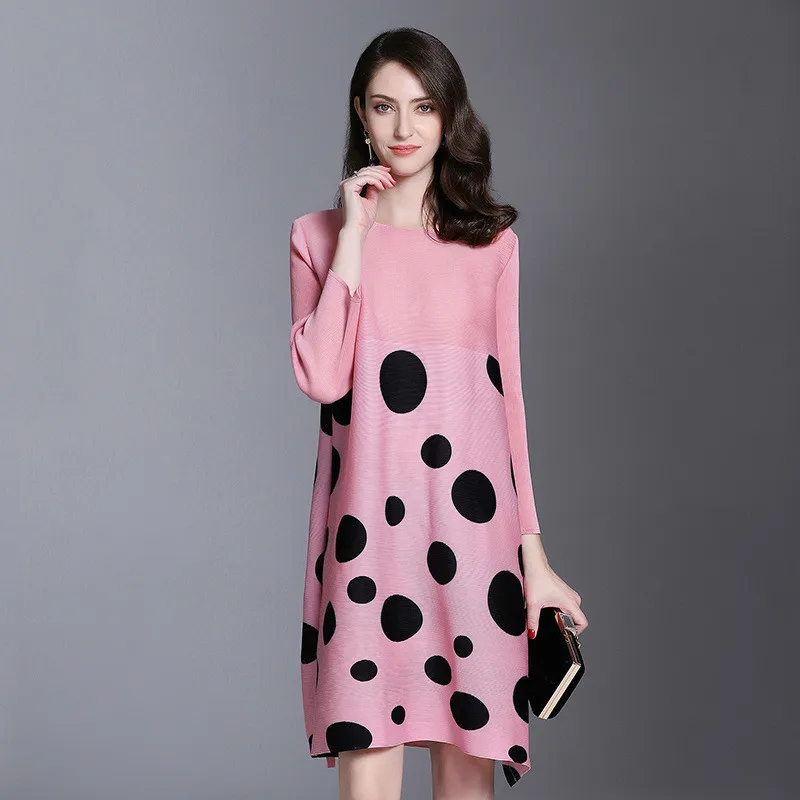 

LANMREM 2019 High Quality New Fashion Personal Dot Print Round Collar Patchwork Female's Long Sleeve Pleated Dress Vestido YE764