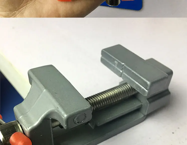 4011312668_604619367