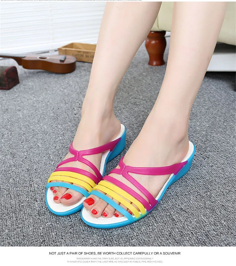 2019 New Summer Women's Sandals Beach Shoes Cindy Colors Wedge Heels Slides Plastic Jelly Shoes Peep Toe Platform Slippers Women (12)